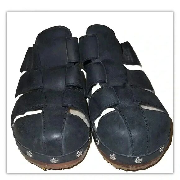 UGG Ore Wooden Leather Fisherman Black Clog Mule Sandals Size 6 - Picture 1 of 8